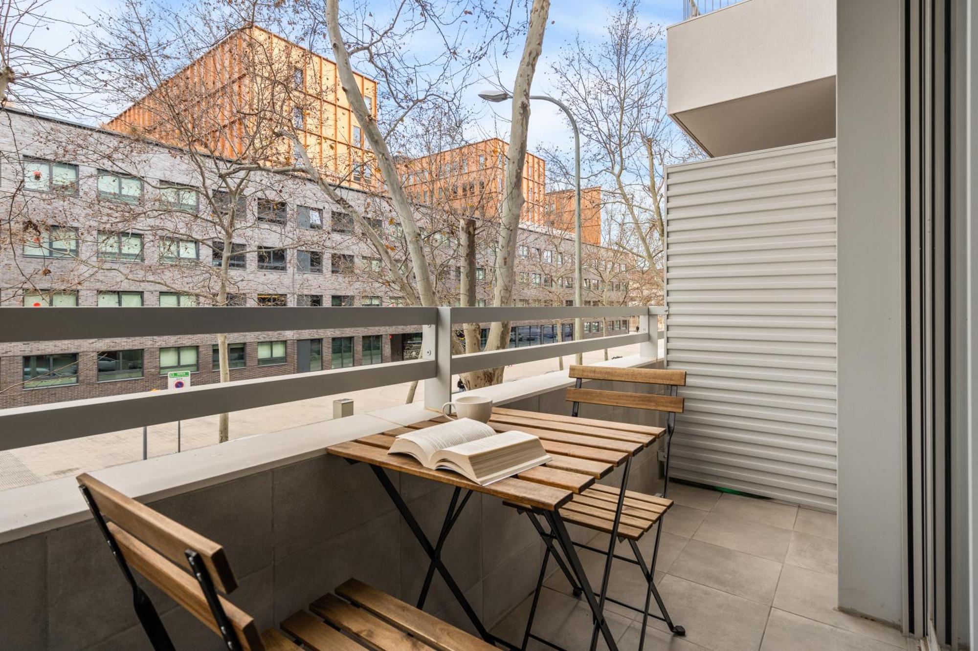 Diagonal Mar Oasis With Pool And Parking Barcelona